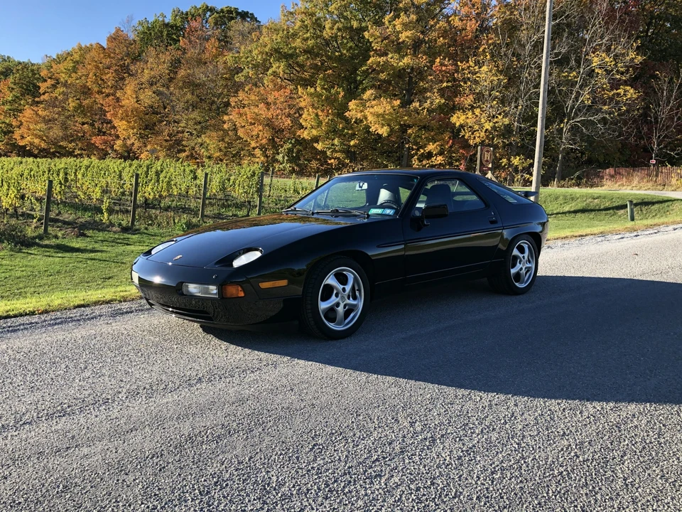 1987 Porsche 928 S4 - Image 10 of 31