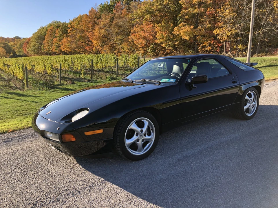 1987 Porsche 928 S4 - Image 12 of 31