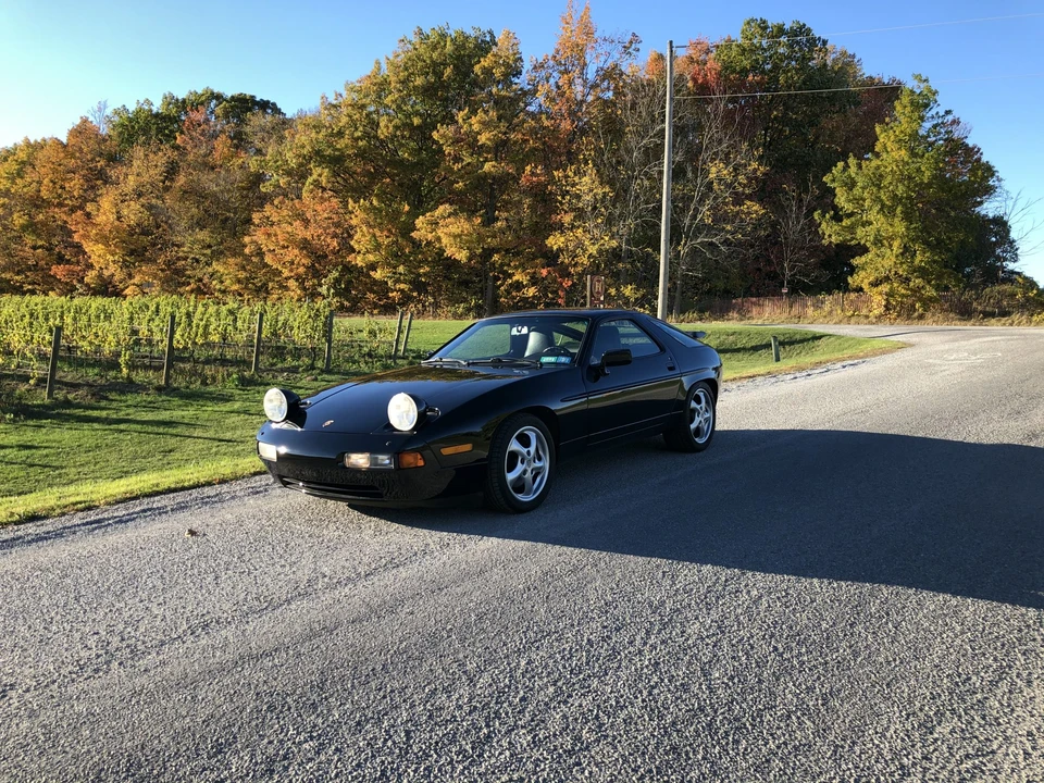 1987 Porsche 928 S4 - Image 11 of 31