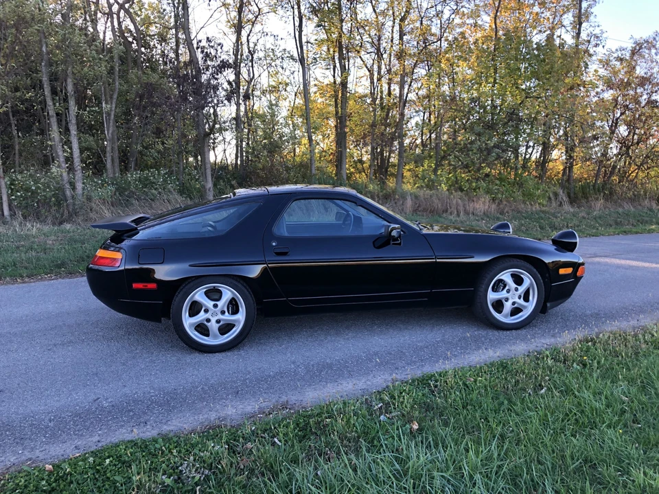 1987 Porsche 928 S4 - Image 28 of 31
