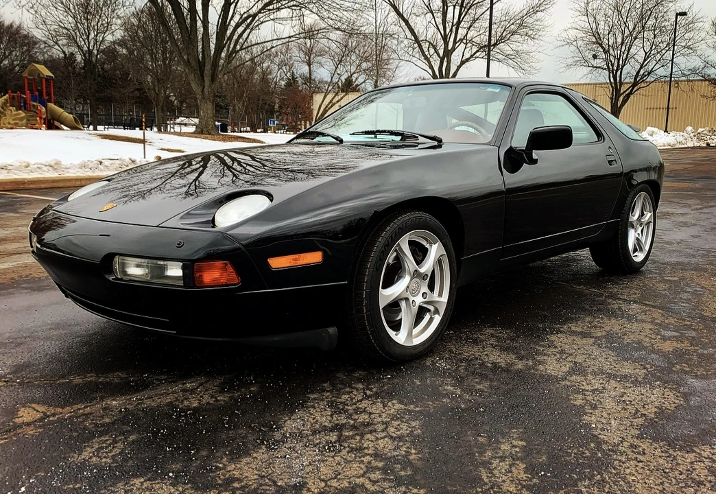 1987 Porsche 928 S4 - Image 4 of 31