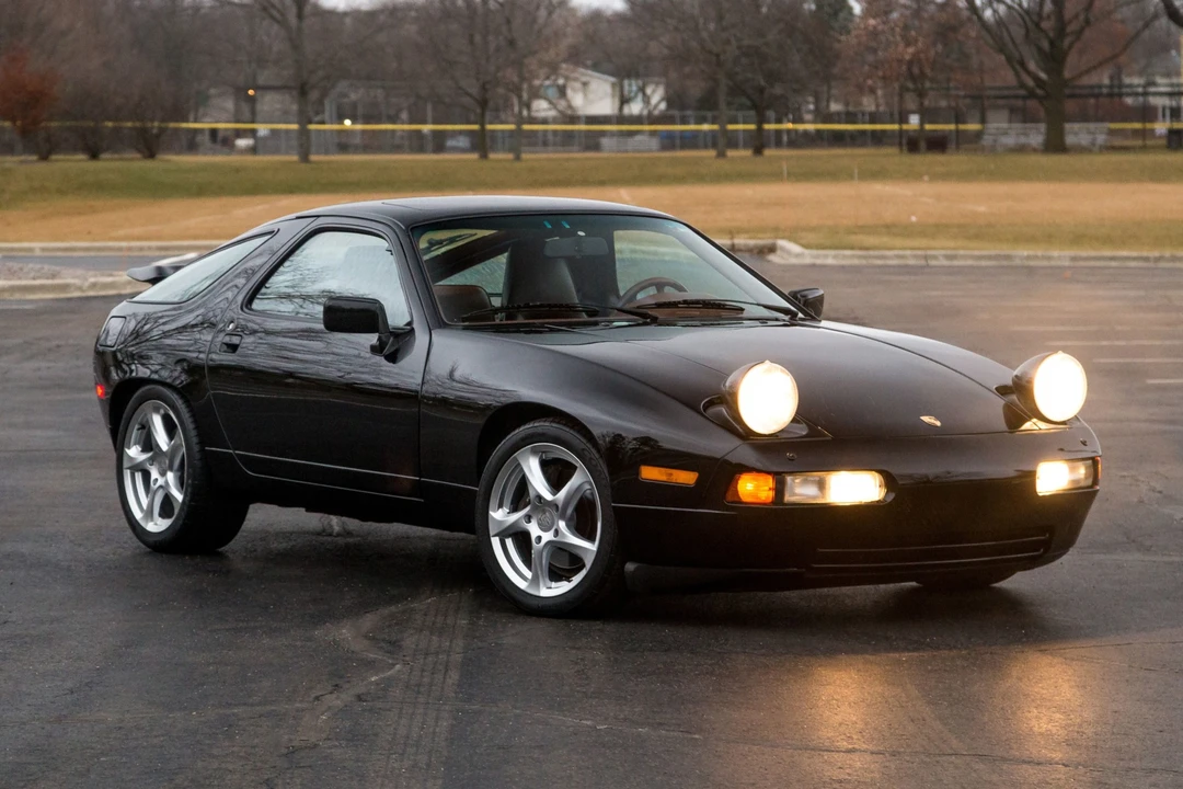 1987 Porsche 928 S4 - Image 7 of 31