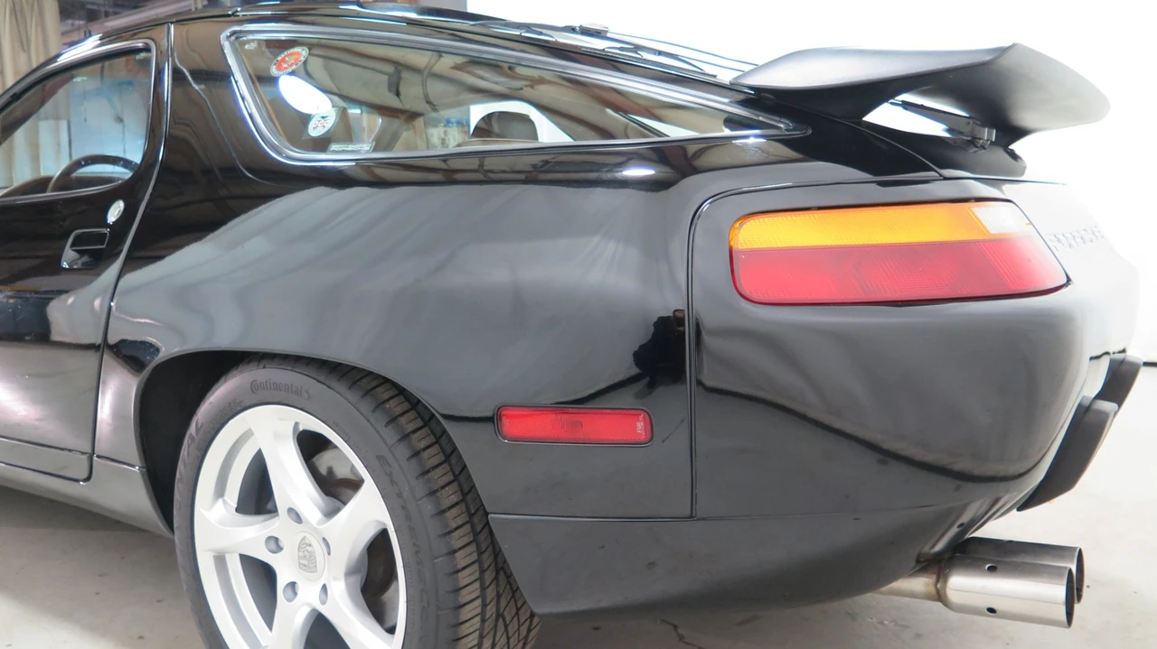 1987 Porsche 928 S4 - Image 18 of 31