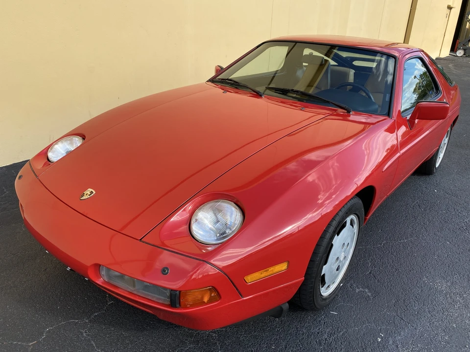 1987 Porsche 928 S4 - Image 2 of 31