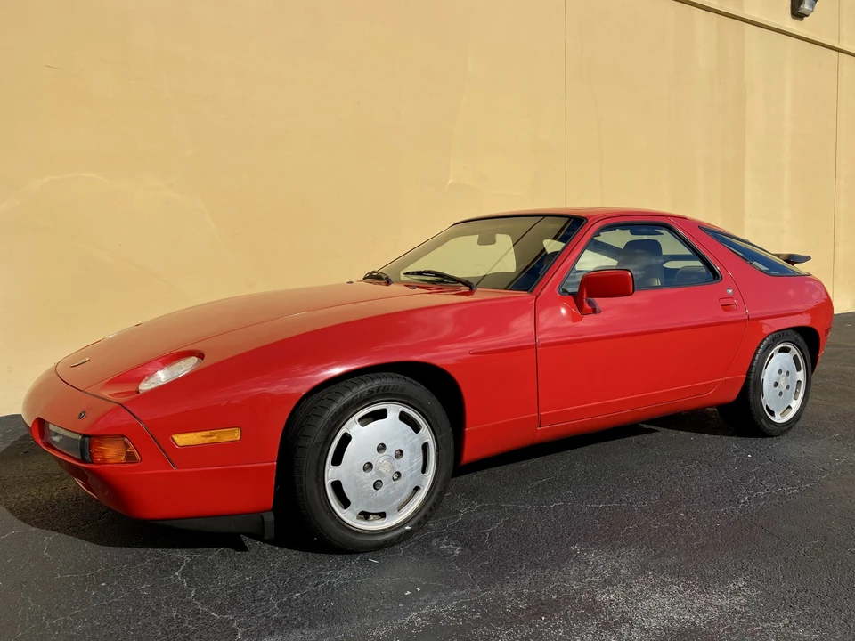 1987 Porsche 928 S4 - Image 6 of 31
