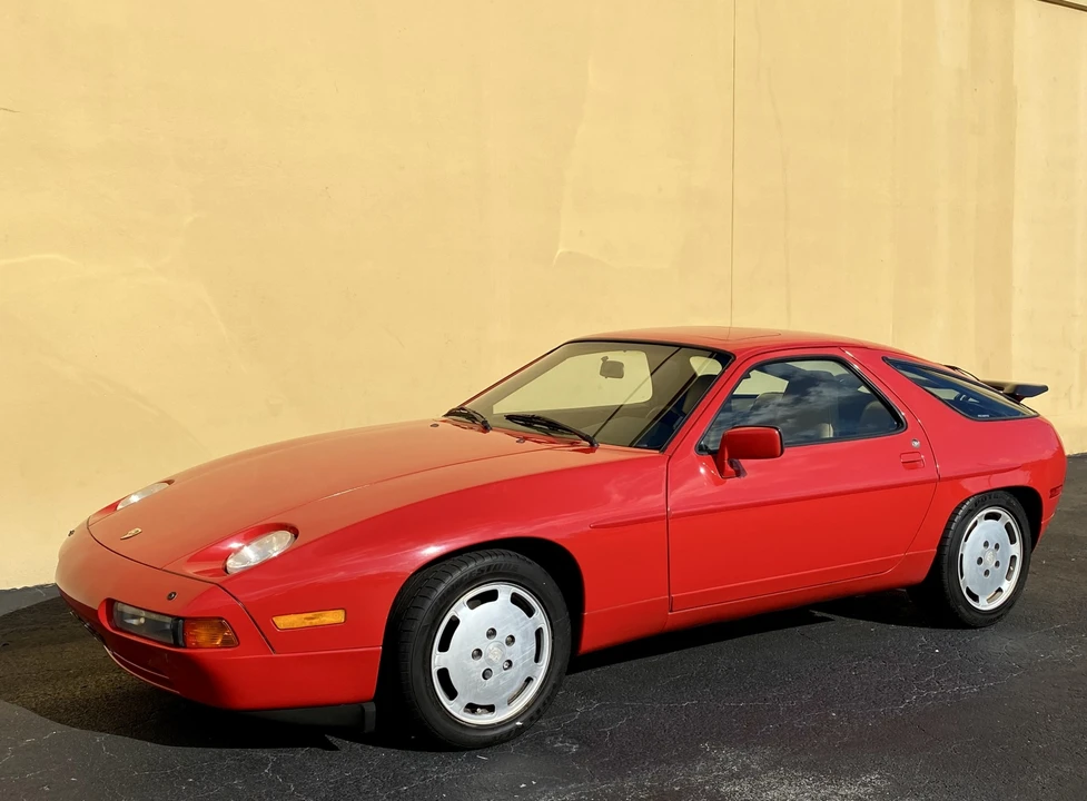 1987 Porsche 928 S4 - Image 7 of 31