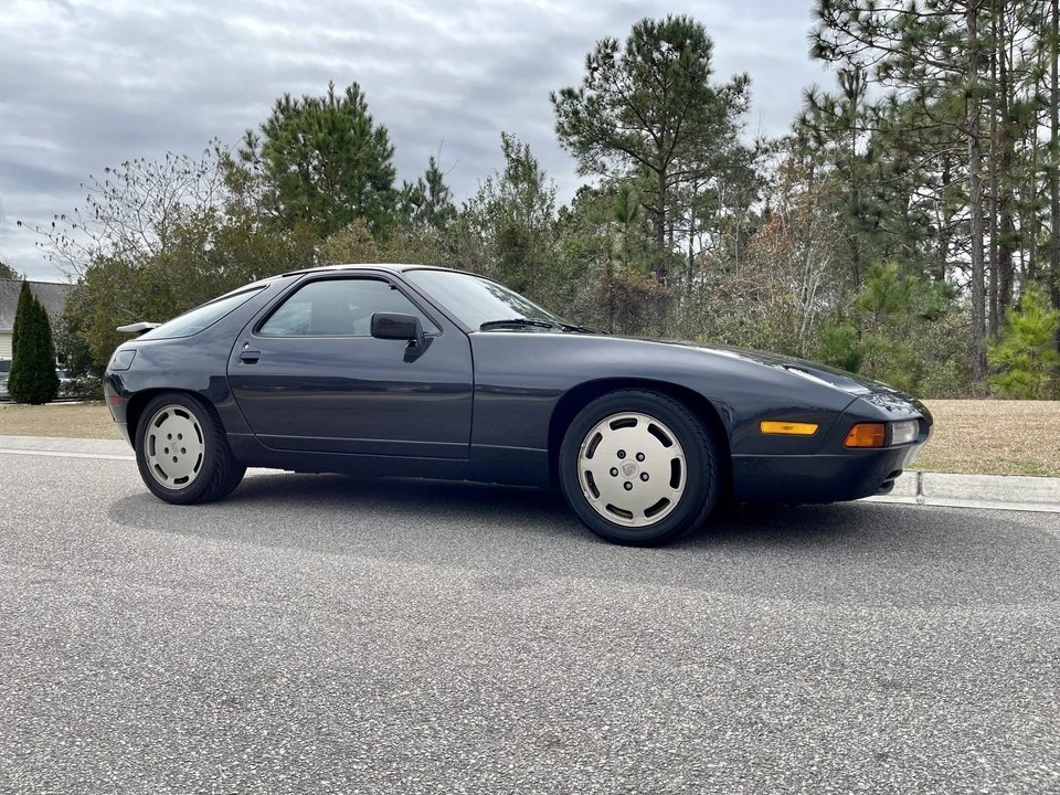 1987 Porsche 928 S4 - Image 10 of 31