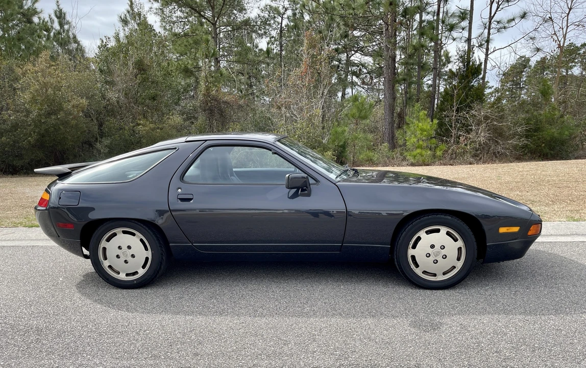 1987 Porsche 928 S4 - Image 12 of 31