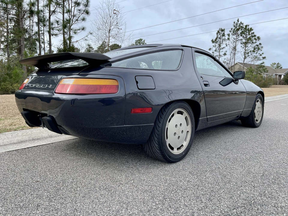 1987 Porsche 928 S4 - Image 15 of 31