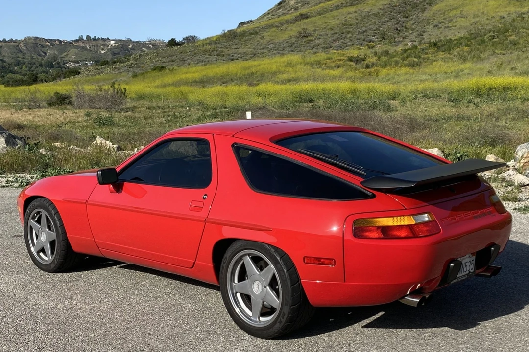 1987 Porsche 928 S4 - Image 4 of 31