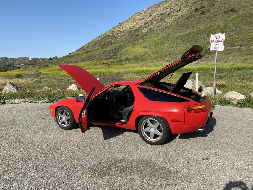 1987 Porsche 928 S4 - Image 16 of 31