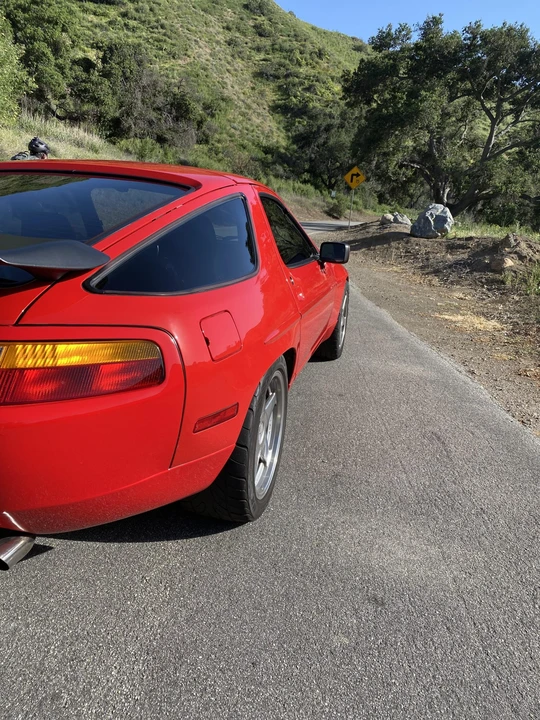 1987 Porsche 928 S4 - Image 18 of 31
