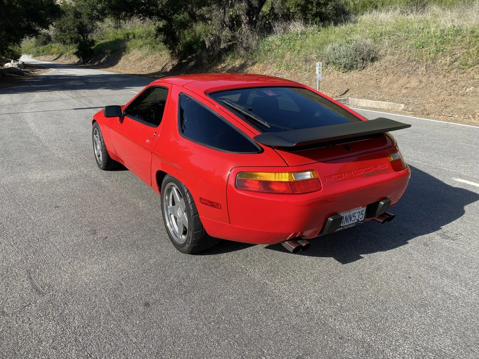 1987 Porsche 928 S4 - Image 5 of 31