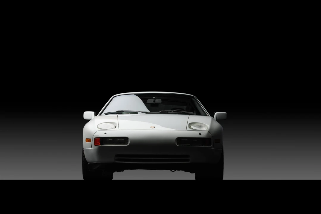 1987 Porsche 928 S4 - Image 7 of 31
