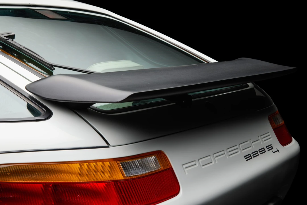 1987 Porsche 928 S4 - Image 27 of 31