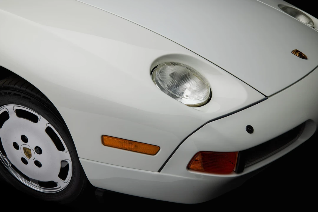 1987 Porsche 928 S4 - Image 19 of 31