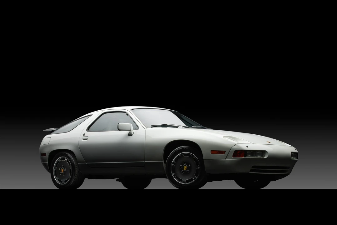 1987 Porsche 928 S4 - Image 6 of 31