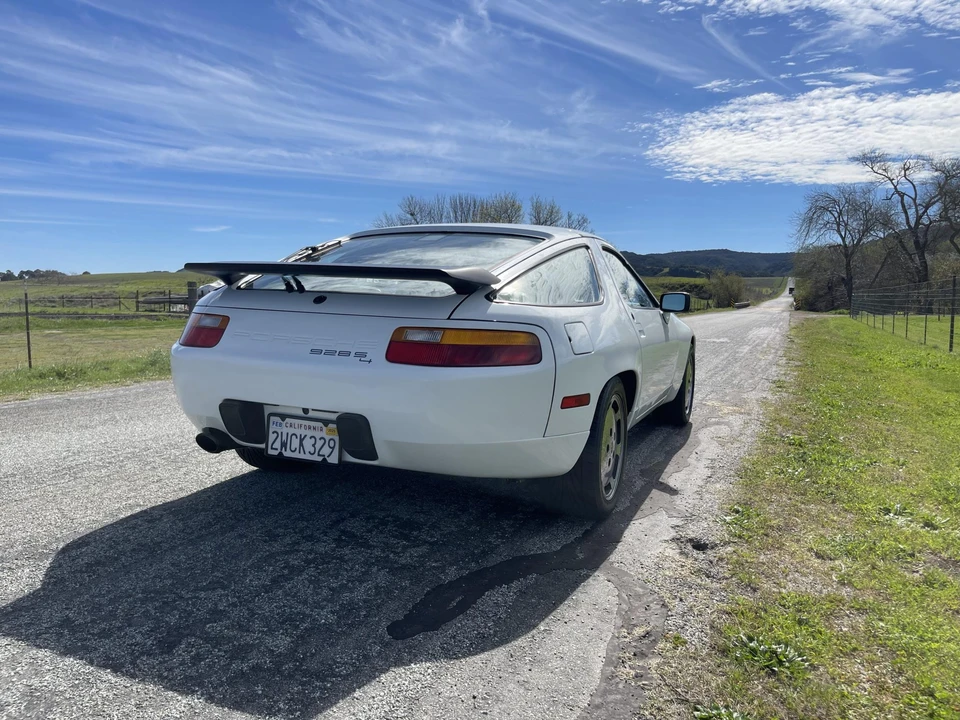 1987 Porsche 928 S4 - Image 10 of 31