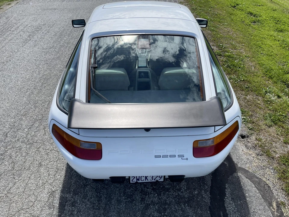 1987 Porsche 928 S4 - Image 15 of 31