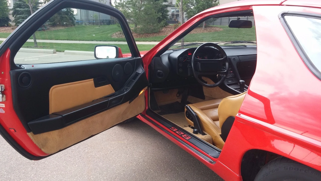 1987 Porsche 928 S4 - Image 27 of 31
