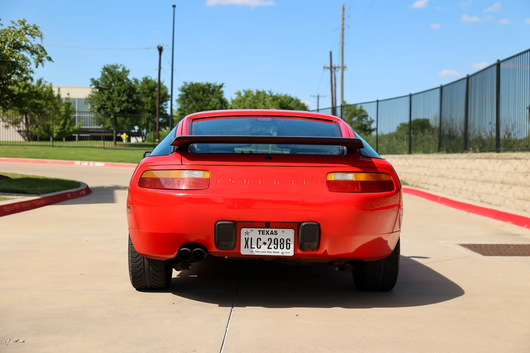 1987 Porsche 928 S4 - Image 7 of 31