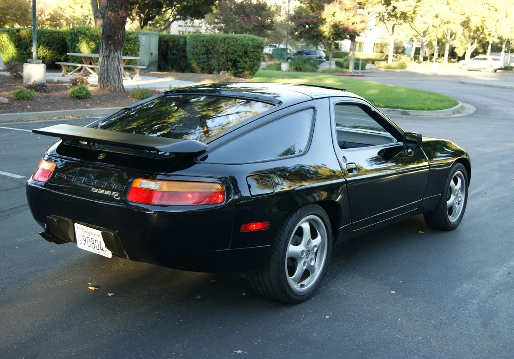 1987 Porsche 928 S4 - Image 3 of 4