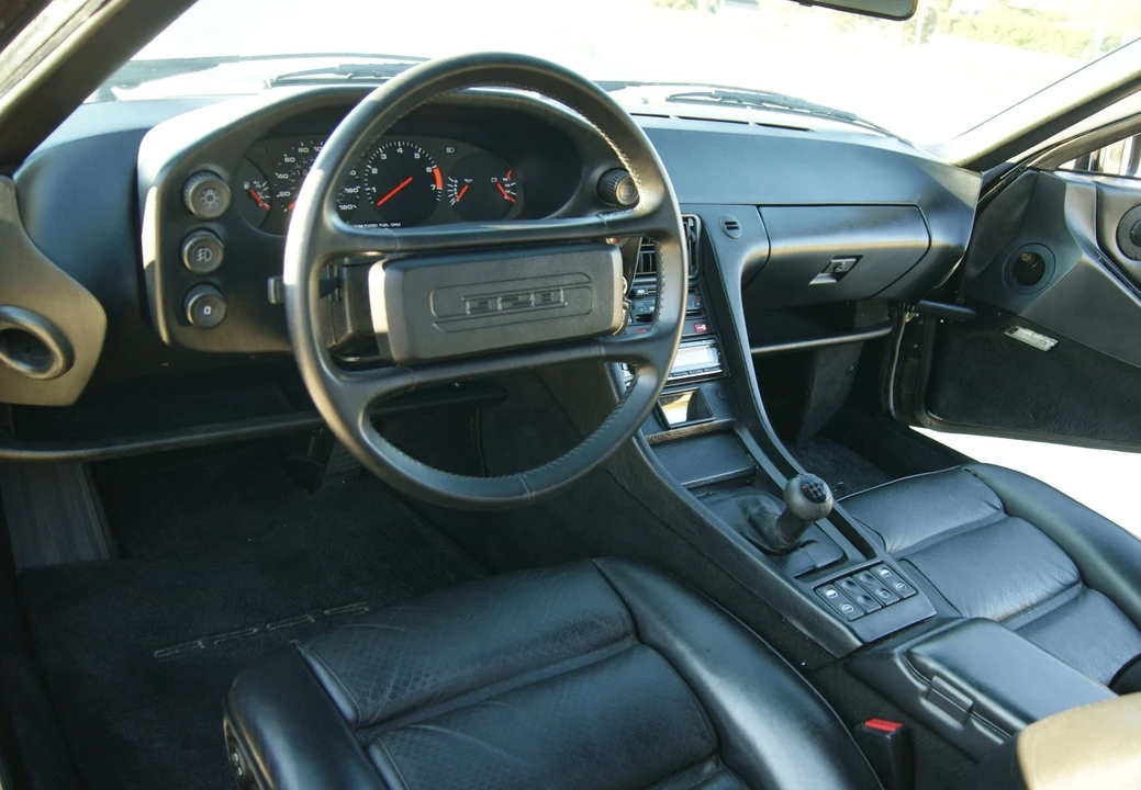 1987 Porsche 928 S4 - Image 8 of 29