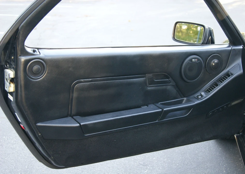 1987 Porsche 928 S4 - Image 18 of 29