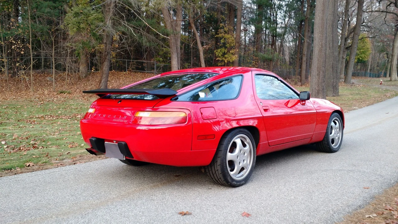 1987 Porsche 928 S4 - Image 4 of 11