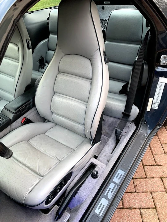 1987 Porsche 928 S4 - Image 11 of 30