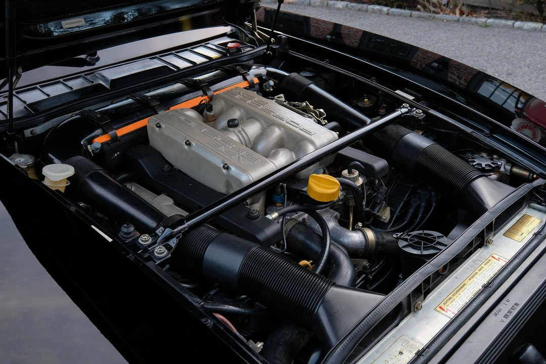 1987 Porsche 928 S4 - Image 17 of 18