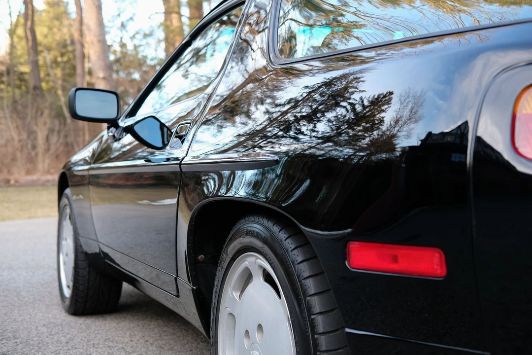 1987 Porsche 928 S4 - Image 7 of 18