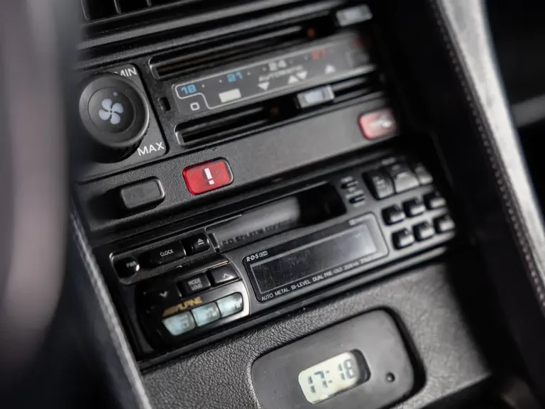 1987 Porsche 928 S4 - Image 16 of 31