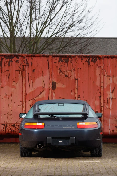 1987 Porsche 928 S4 - Image 12 of 24