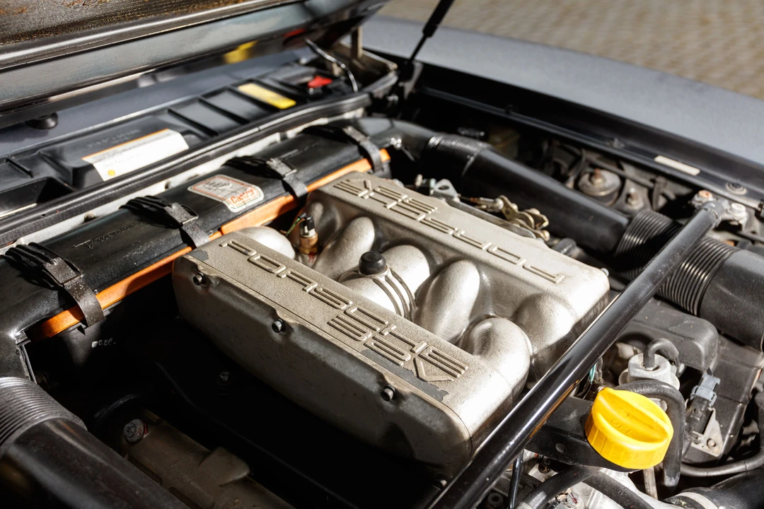 1987 Porsche 928 S4 - Image 19 of 24