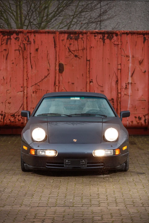 1987 Porsche 928 S4 - Image 9 of 24
