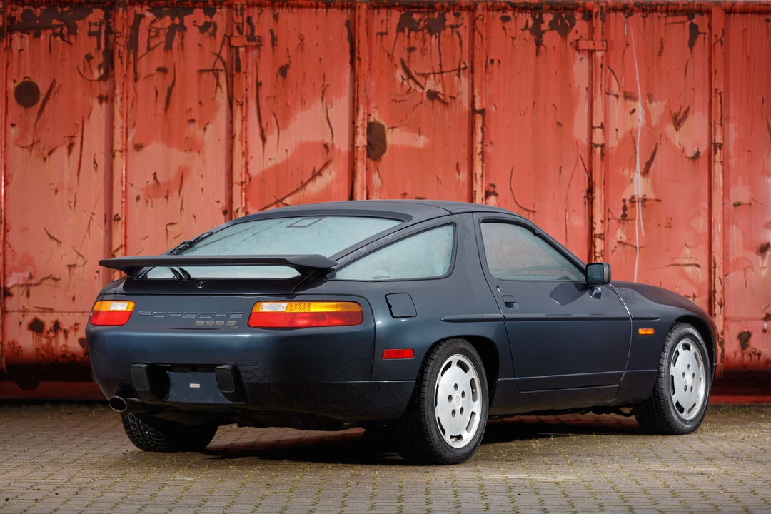 1987 Porsche 928 S4 - Image 6 of 24