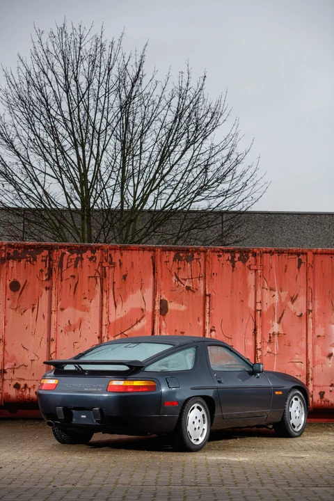 1987 Porsche 928 S4 - Image 5 of 24