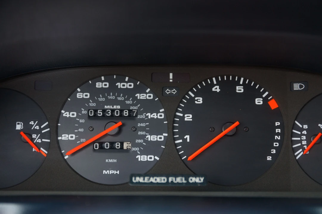 1987 Porsche 928 S4 - Image 18 of 24