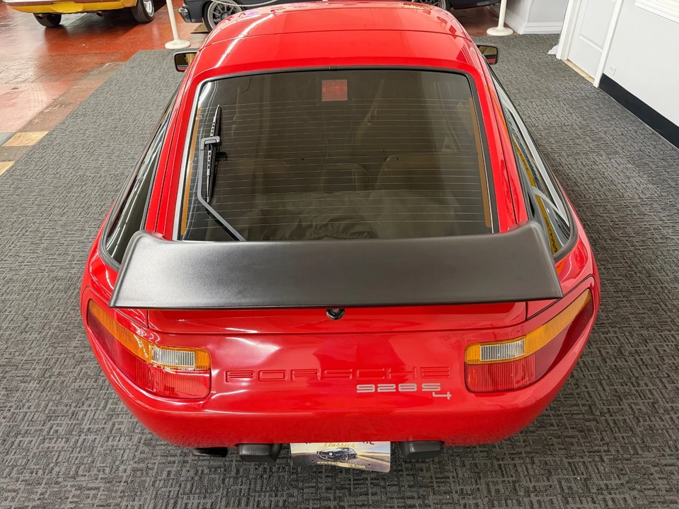 1987 Porsche 928 S4 - Image 13 of 21