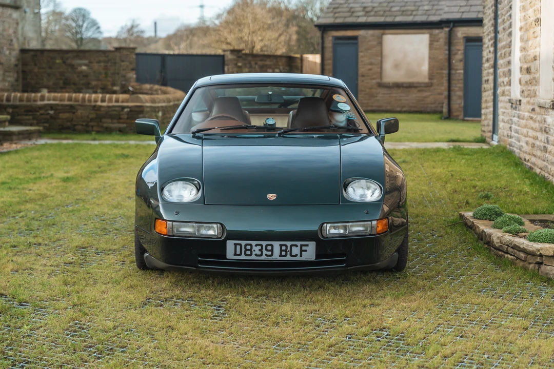 1987 Porsche 928 S4 - Image 11 of 31