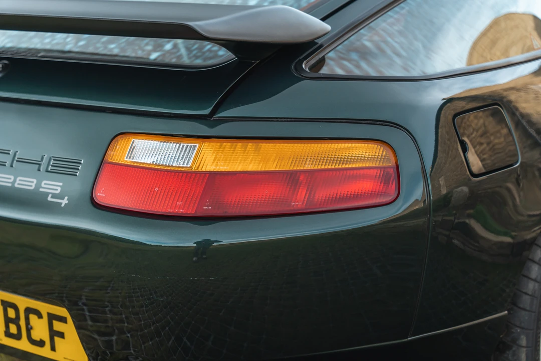 1987 Porsche 928 S4 - Image 24 of 31