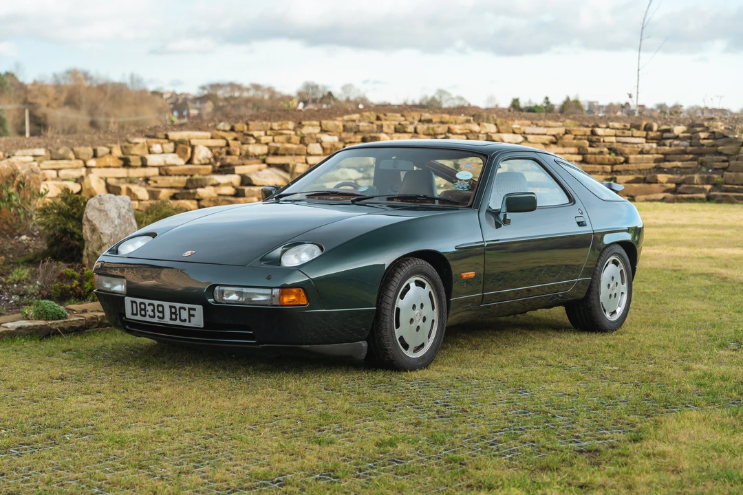 1987 Porsche 928 S4 - Image 2 of 31