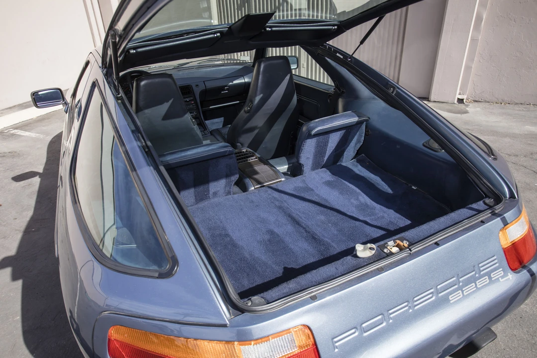 1987 Porsche 928 S4 - Image 24 of 31
