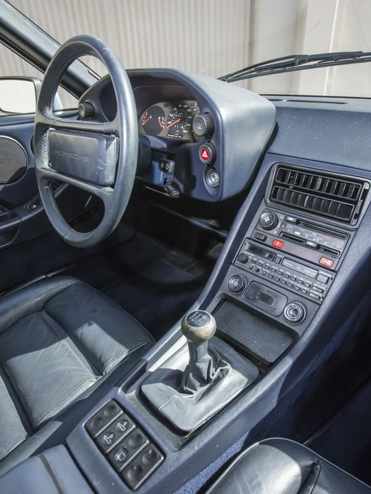 1987 Porsche 928 S4 - Image 15 of 31