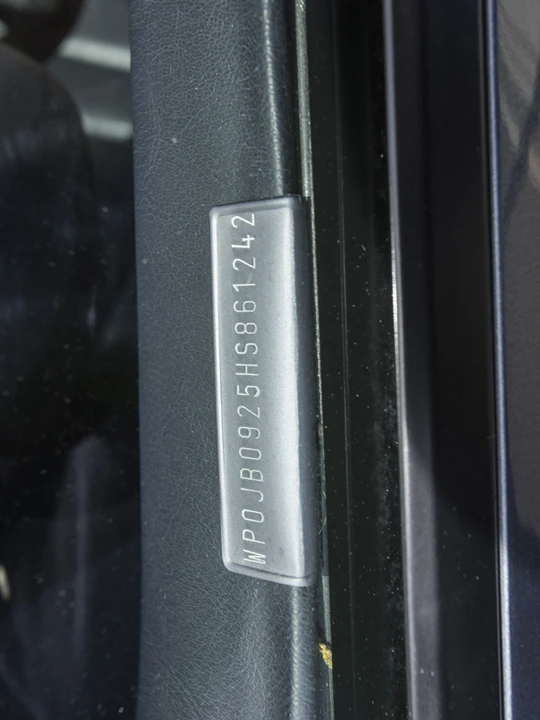 1987 Porsche 928 S4 - Image 30 of 31