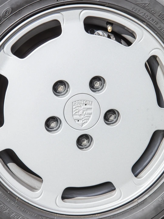 1987 Porsche 928 S4 - Image 18 of 31
