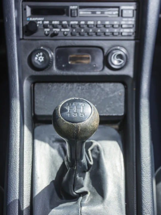 1987 Porsche 928 S4 - Image 2 of 31