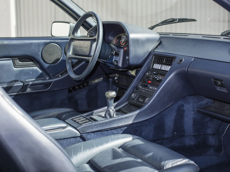 1987 Porsche 928 S4 - Image 26 of 31