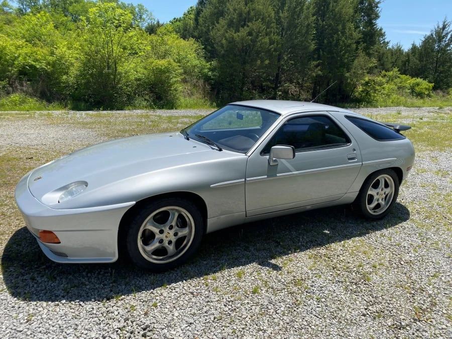 1987 Porsche 928 S4 - Image 8 of 11